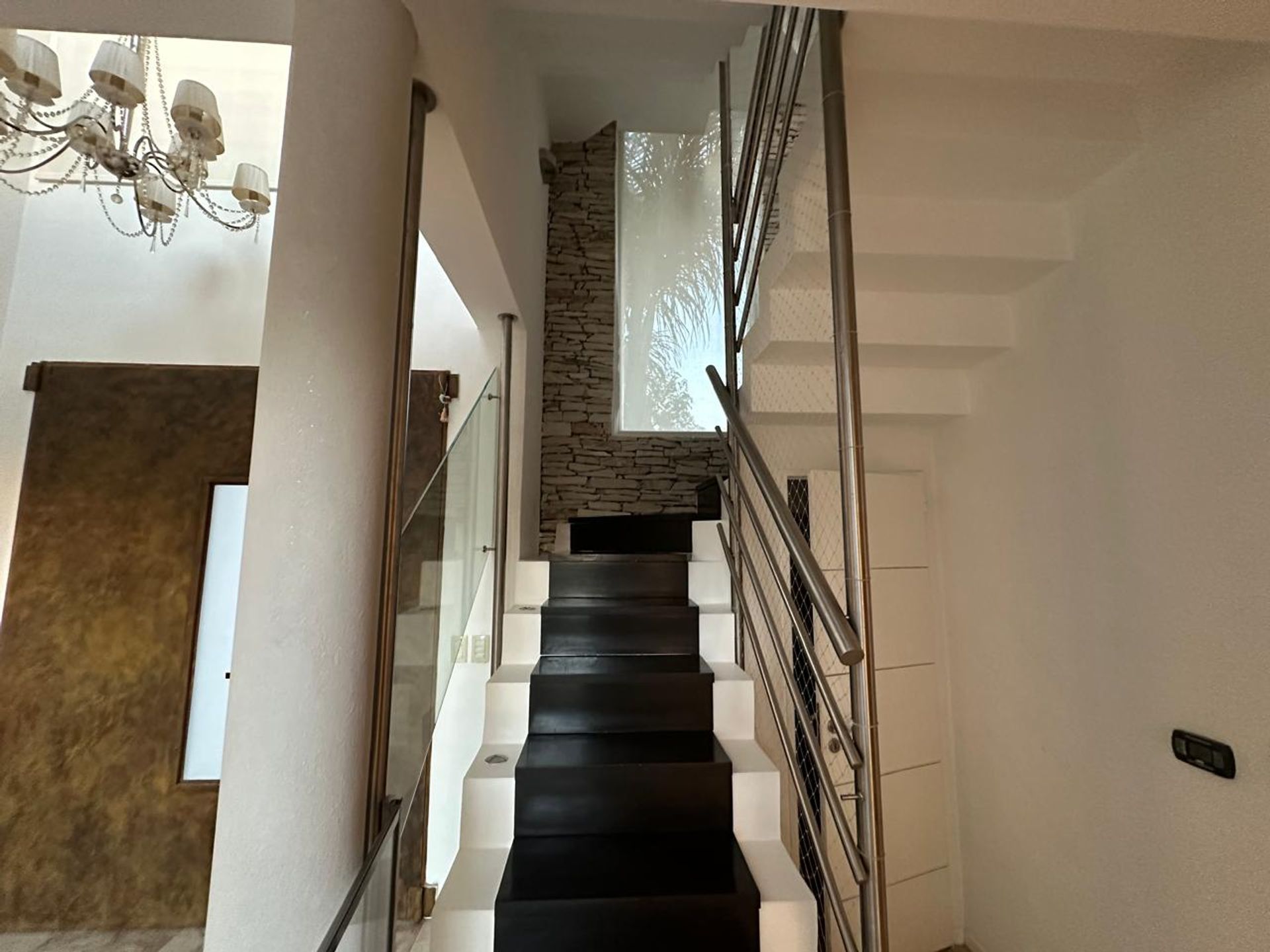 CASA EN SAN ISIDRO LABRADOR A la laguna c amarra