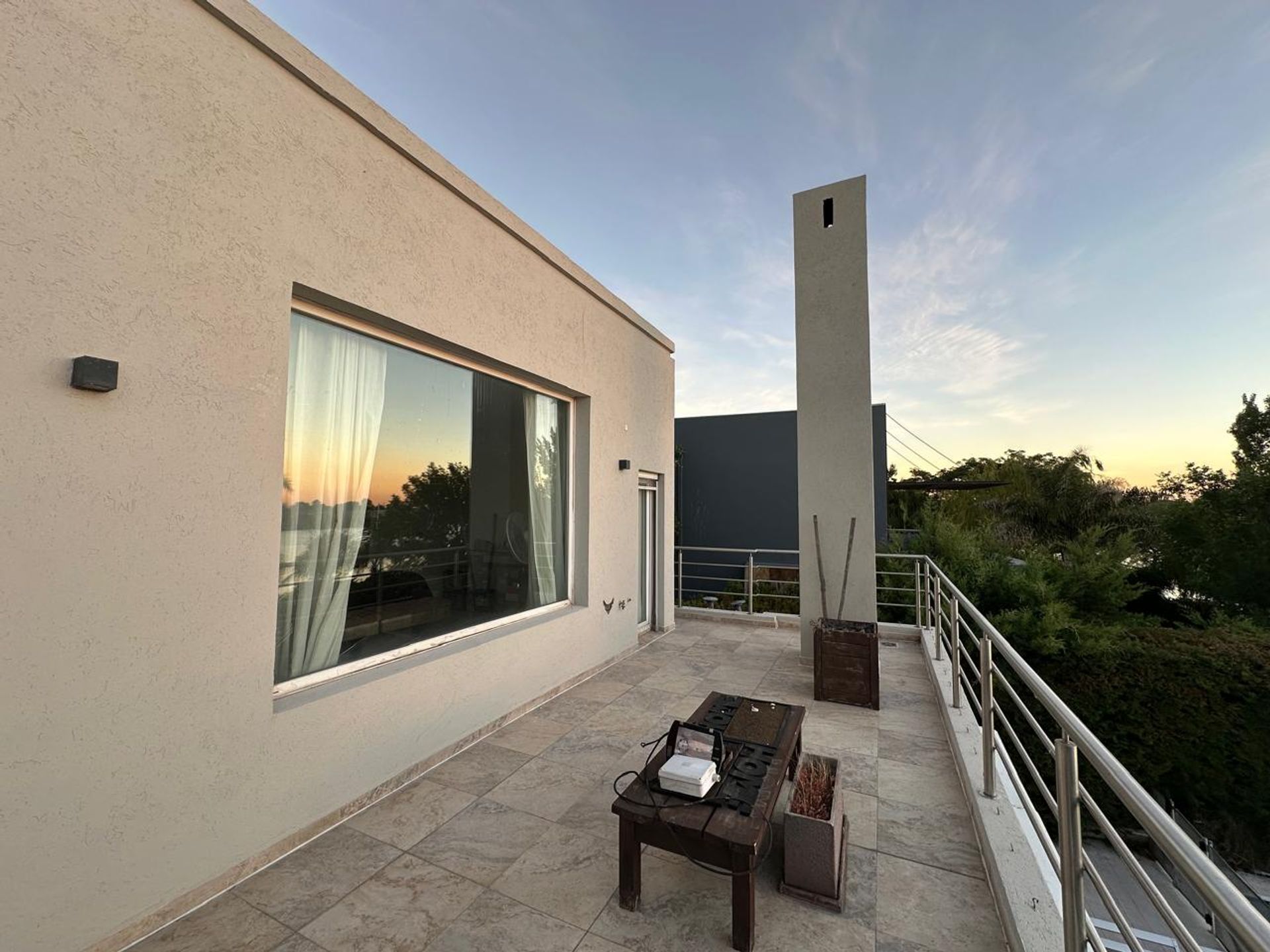 CASA EN SAN ISIDRO LABRADOR A la laguna c amarra