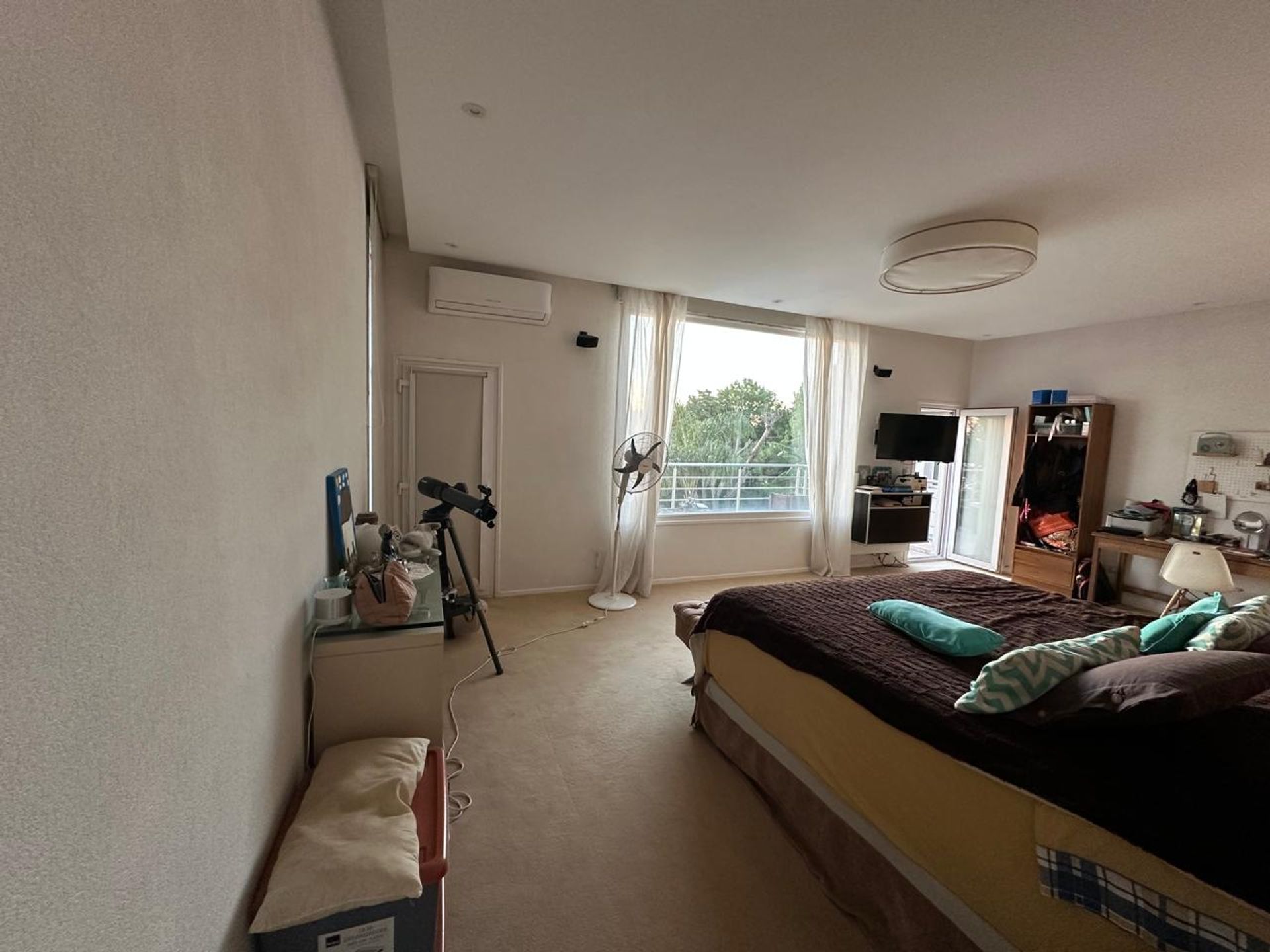 CASA EN SAN ISIDRO LABRADOR A la laguna c amarra