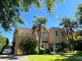 Venta Casa Al Golf En San Isidro Labrador