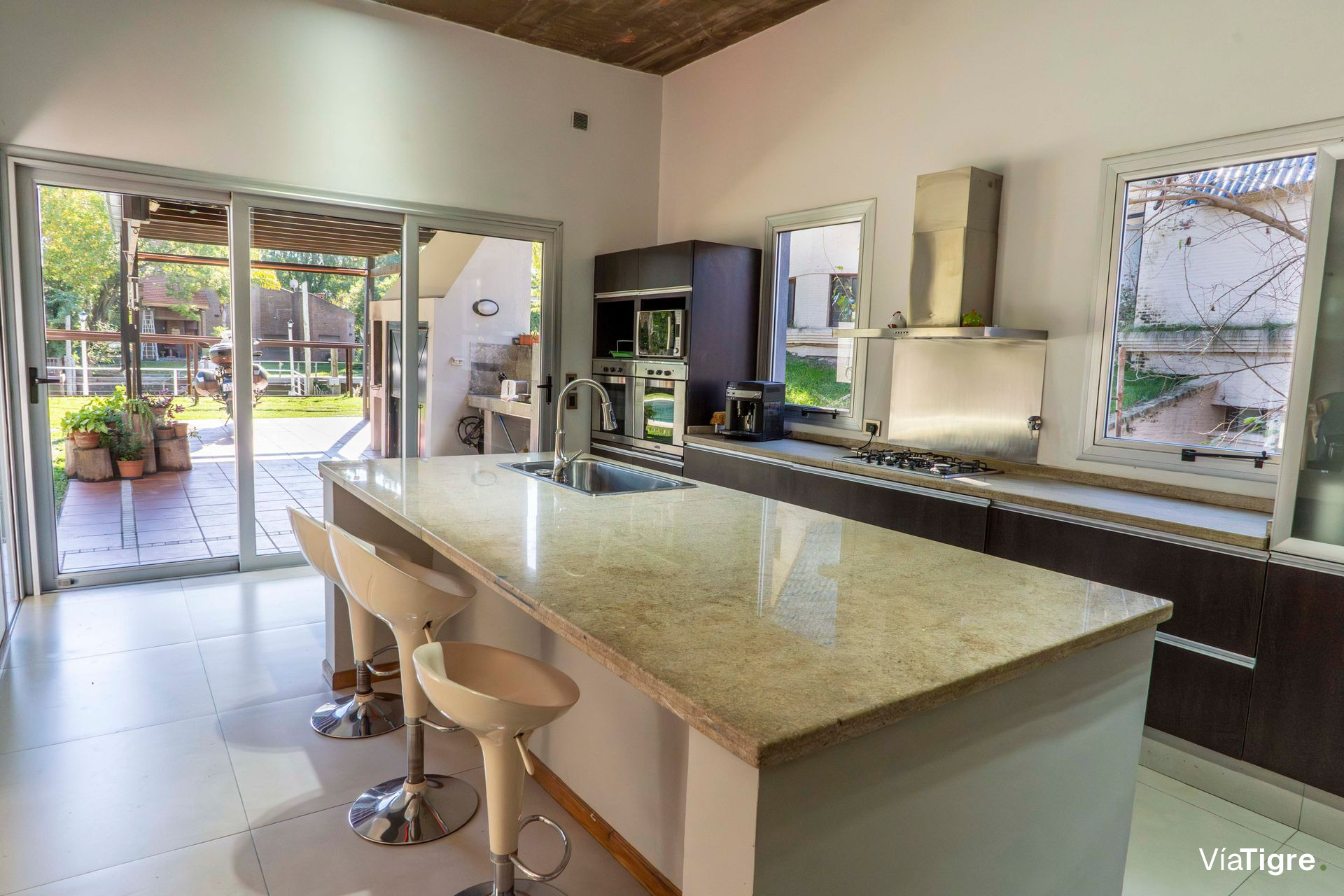 Venta Casa 6 amb al RIO c/amarra Boatcenter Tigre