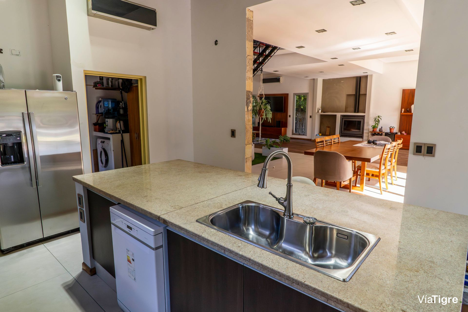 Venta Casa 6 amb al RIO c/amarra Boatcenter Tigre