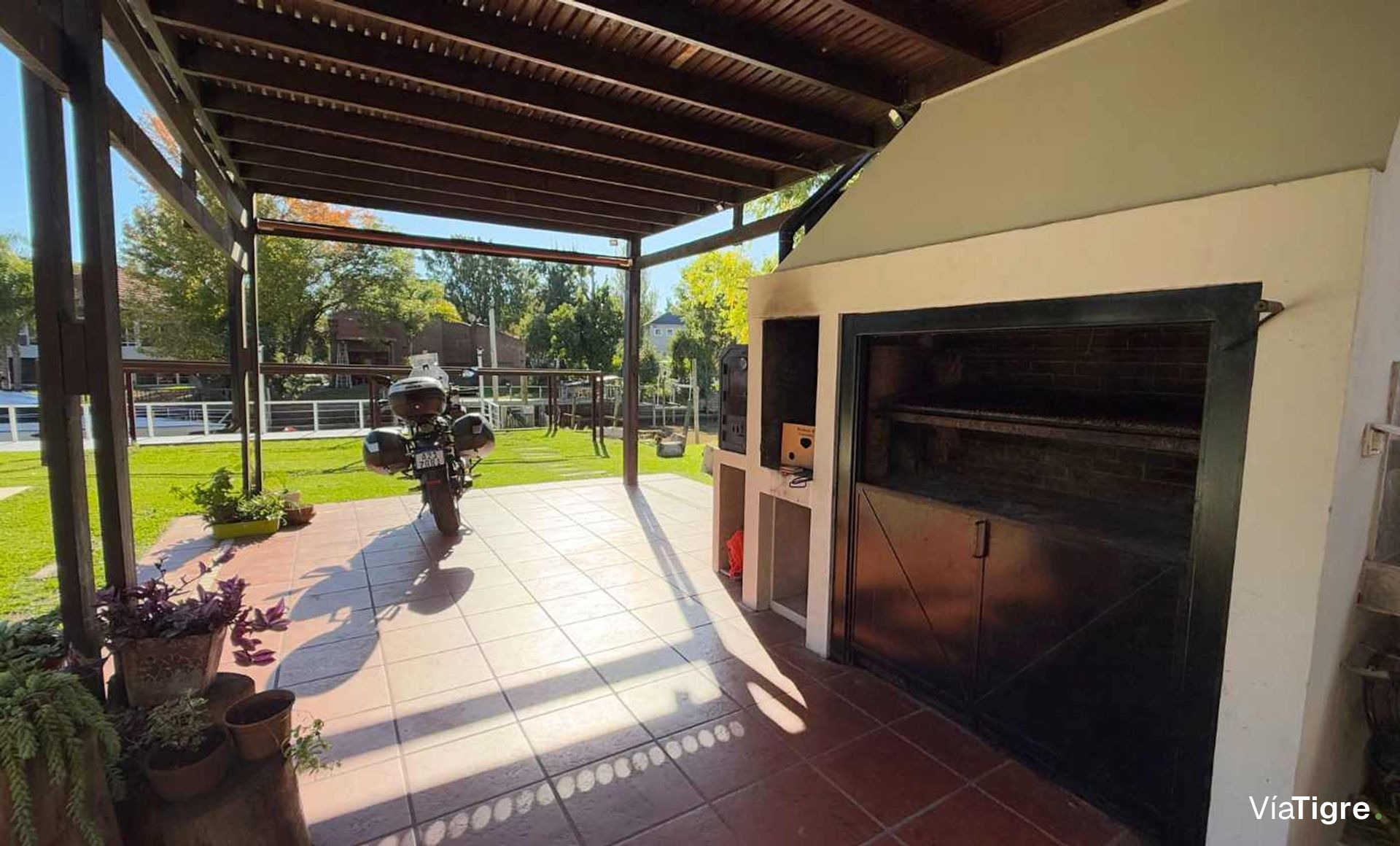 Venta Casa 6 amb al RIO c/amarra Boatcenter Tigre