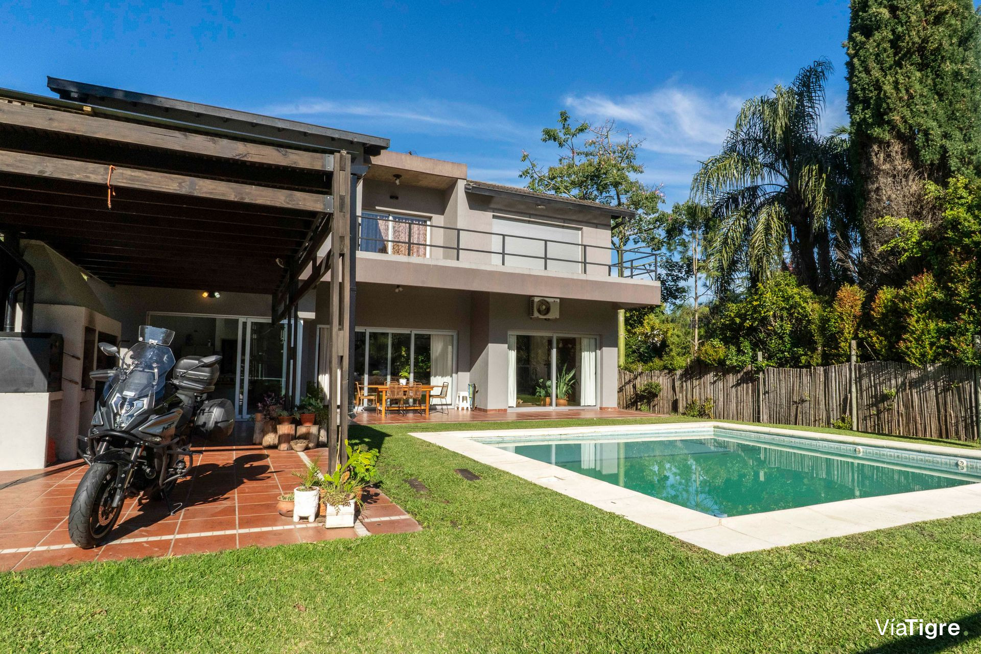 Venta Casa 6 amb al RIO c/amarra Boatcenter Tigre