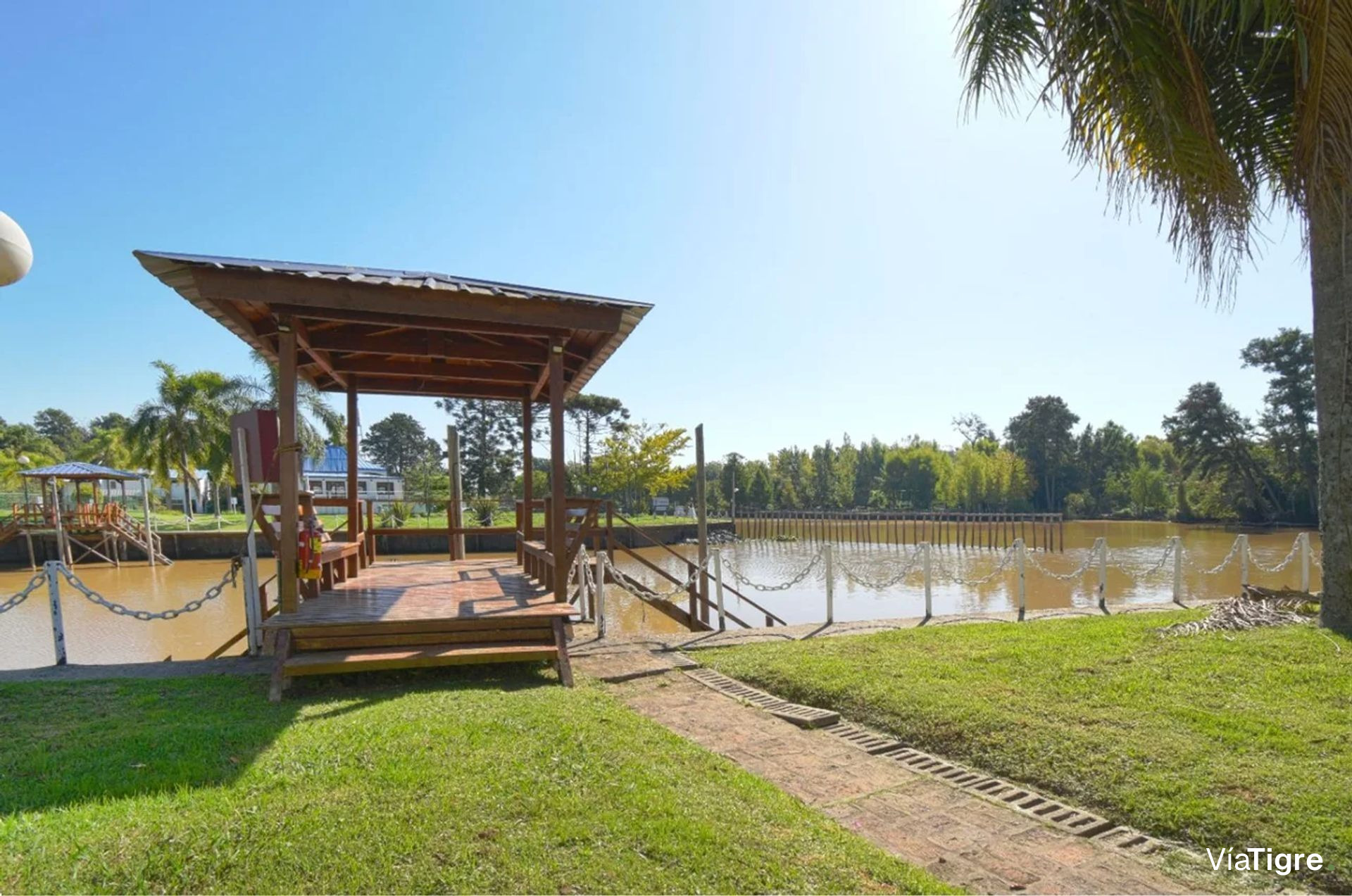 Venta Casa 6 amb al RIO c/amarra Boatcenter Tigre