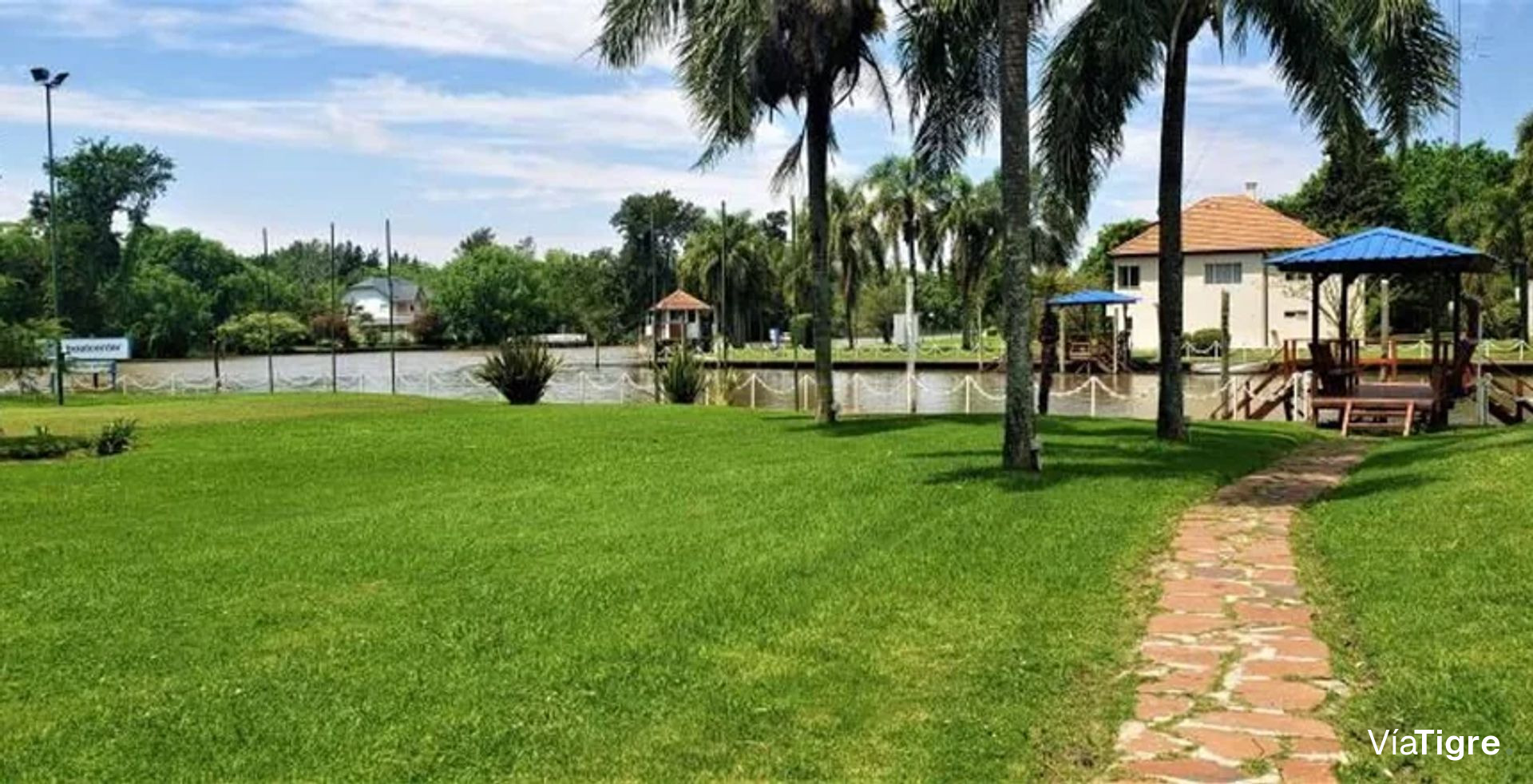 Venta Casa 6 amb al RIO c/amarra Boatcenter Tigre