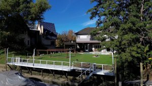 6‑room house for sale by the river, near Boatcenter Tigre