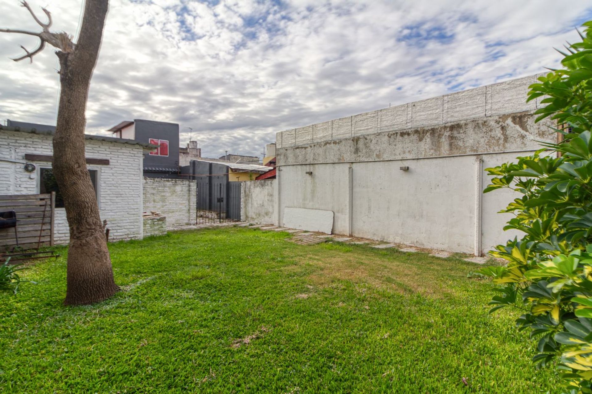 VENTA CASA 4 amb + casa 3 amb c/ jardín-terrazas
