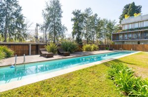 Venta Casa 5 Amb. Om Punta Chica Con Cochera