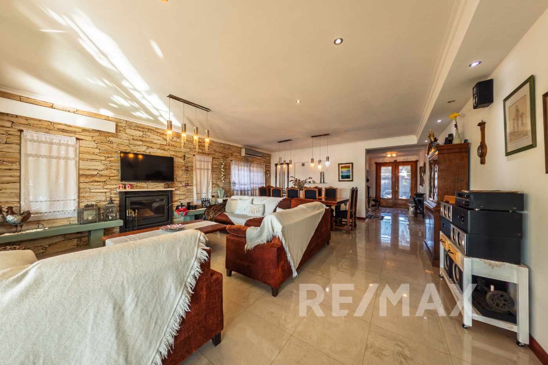 Venta Casa San isidro Labrador a la laguna amarra