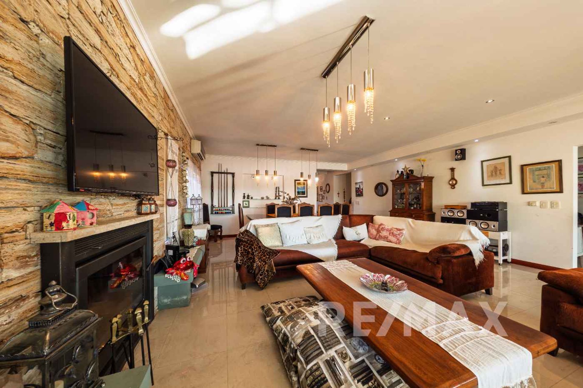 Venta Casa San isidro Labrador a la laguna amarra