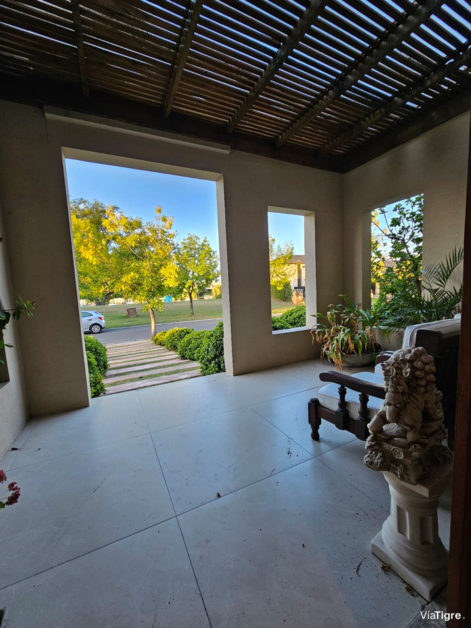 Venta de casa en san isidro labrador lote interno