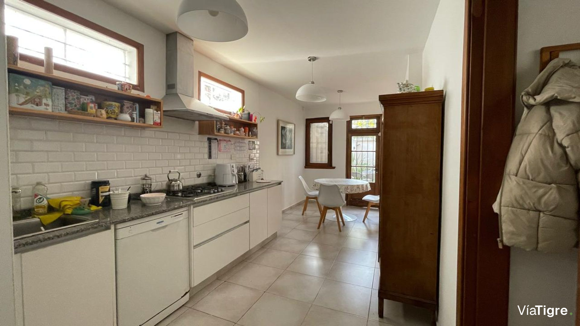 Casa c Jardín y play room– V. López, Florida