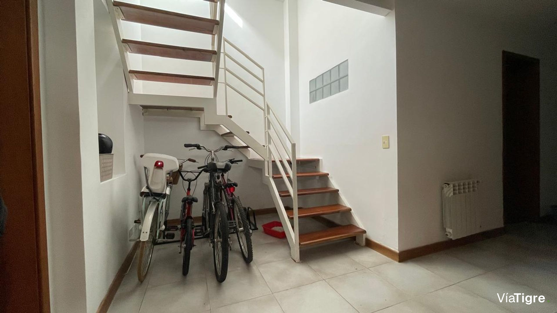 Casa c Jardín y play room– V. López, Florida