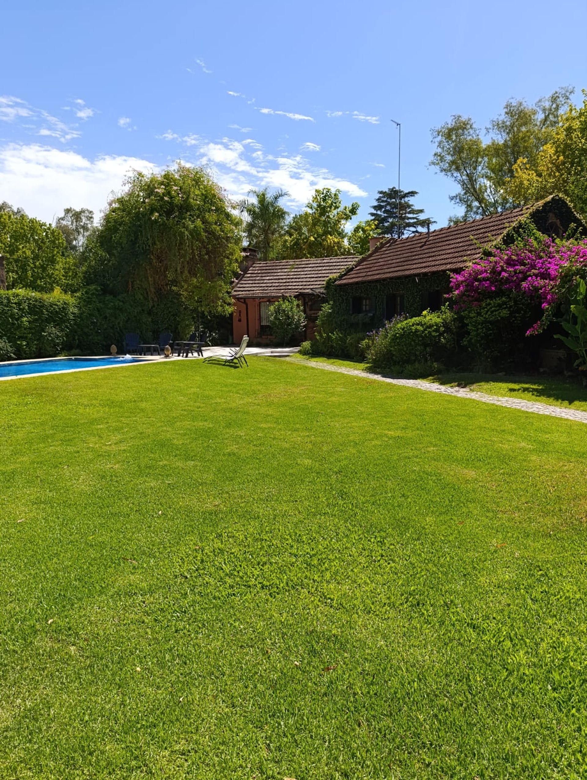 Benavidez House LA BOTA Pool Apartment Credit/Trade