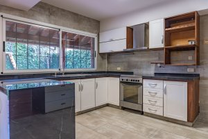5-room house with garden, Boulogne, San Isidro