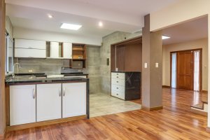 5-room house with garden, Boulogne, San Isidro