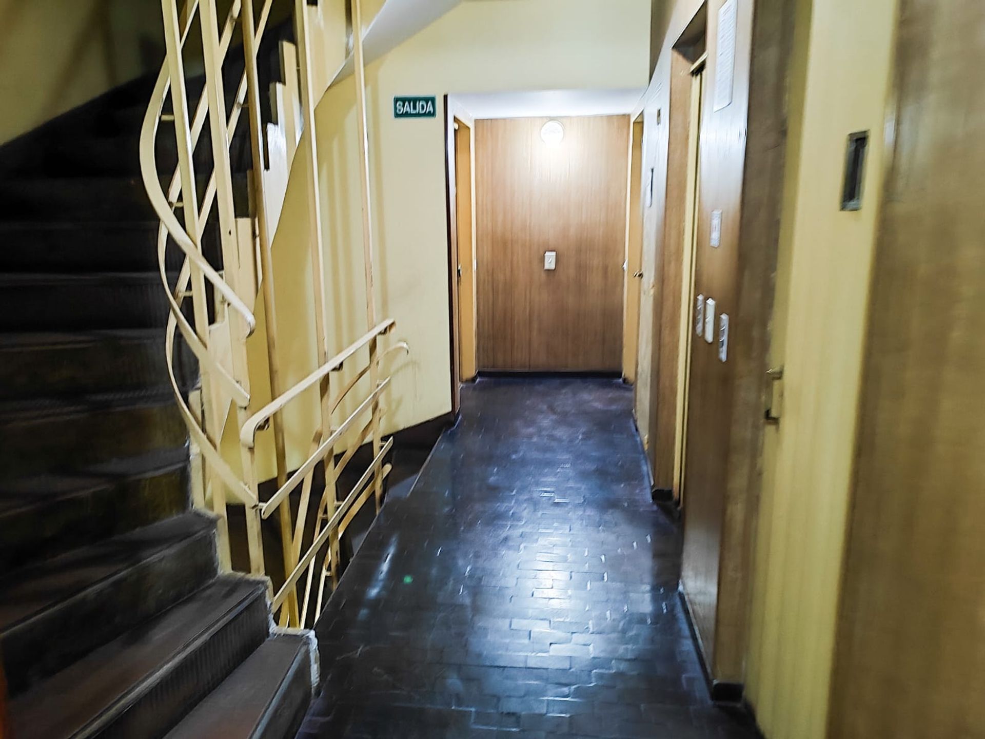 Venta De Departamento 3 Amb C/Cochera Vte Lopez
