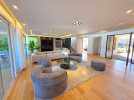 Alq Casa 8 Amb Amoblada Piscina Amarra En Yacht