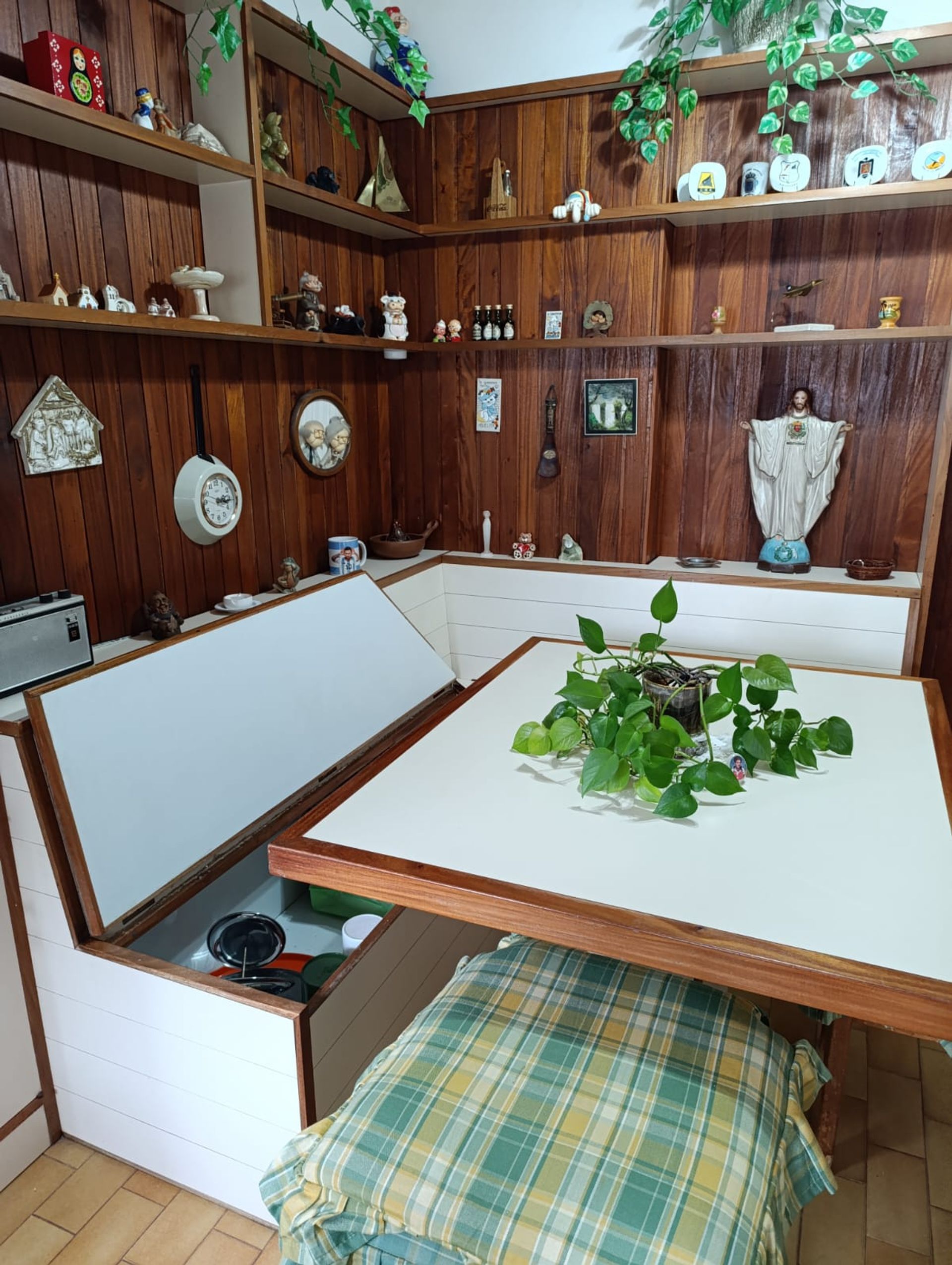 Dpto 4 amb Semipiso 124m2 c/coch en LA ISLA OLIVOS