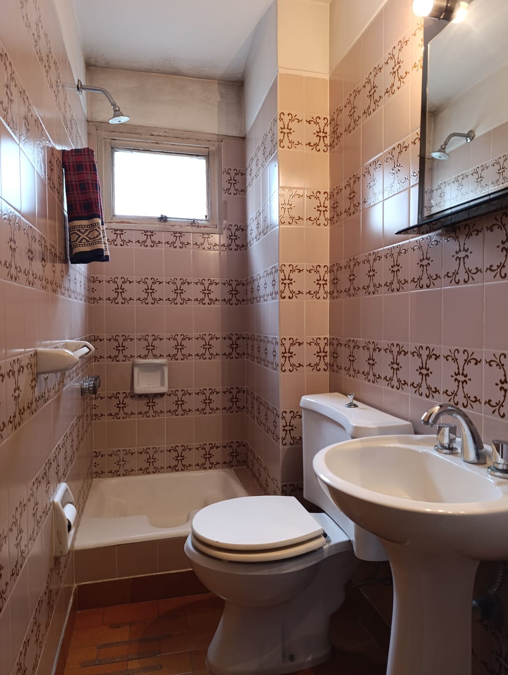 Dpto 4 amb Semipiso 124m2 c/coch en LA ISLA OLIVOS