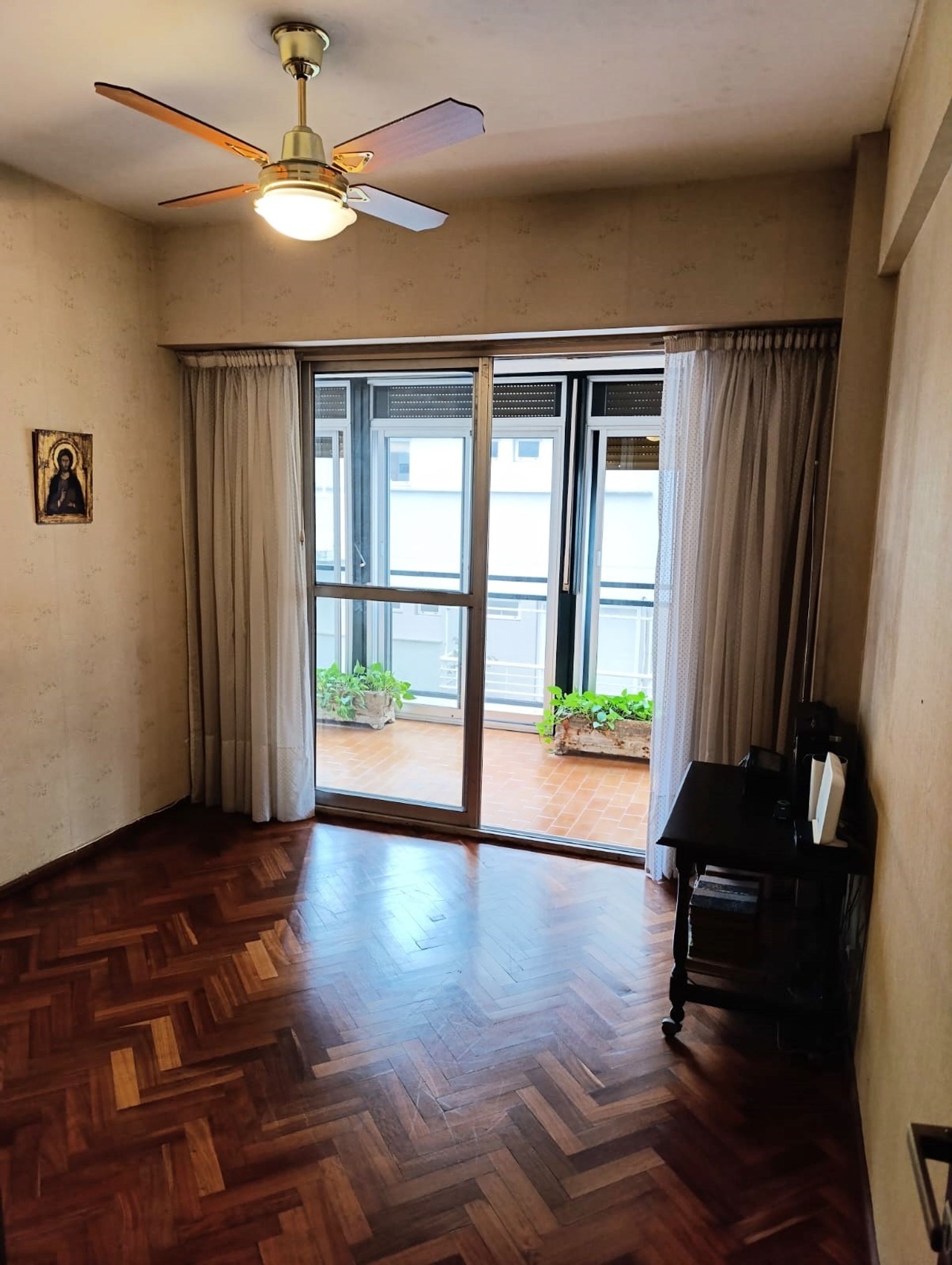 Dpto 4 amb Semipiso 124m2 c/coch en LA ISLA OLIVOS