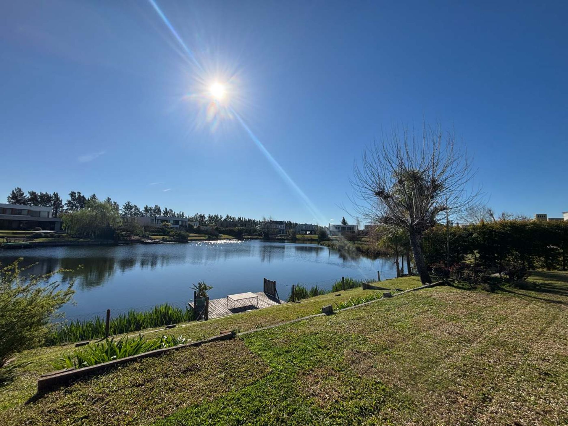 Venta Casa a la Laguna en Albanueva