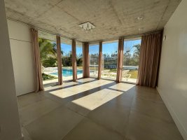 Venta Casa a la Laguna en Albanueva