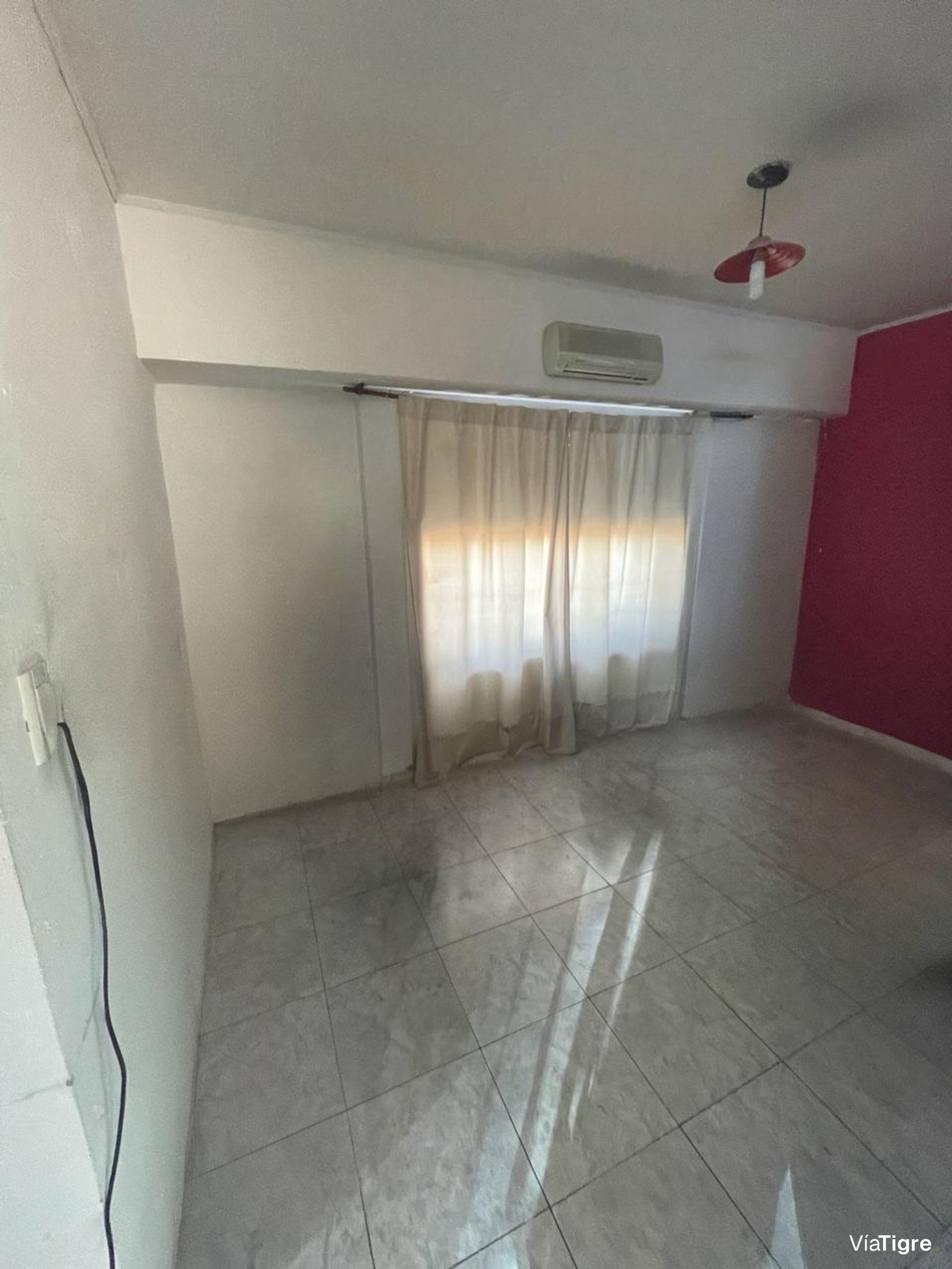 Venta Casa Con Potencial De Renta En Benavidez