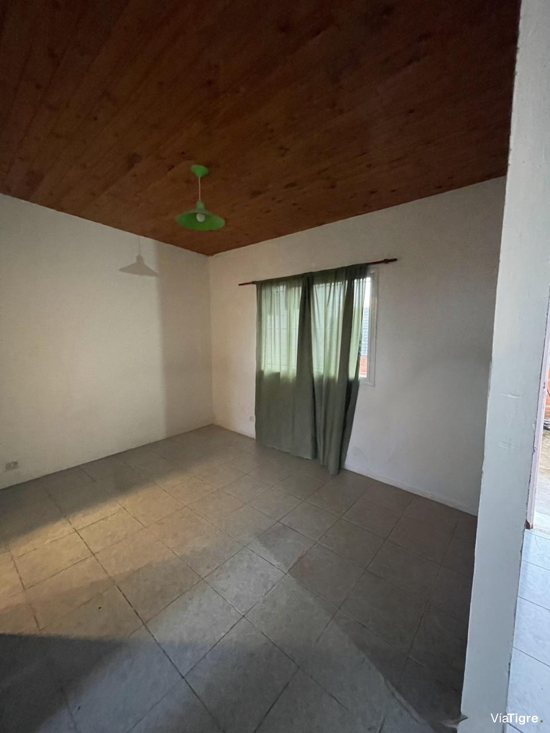 Venta Casa Con Potencial De Renta En Benavidez