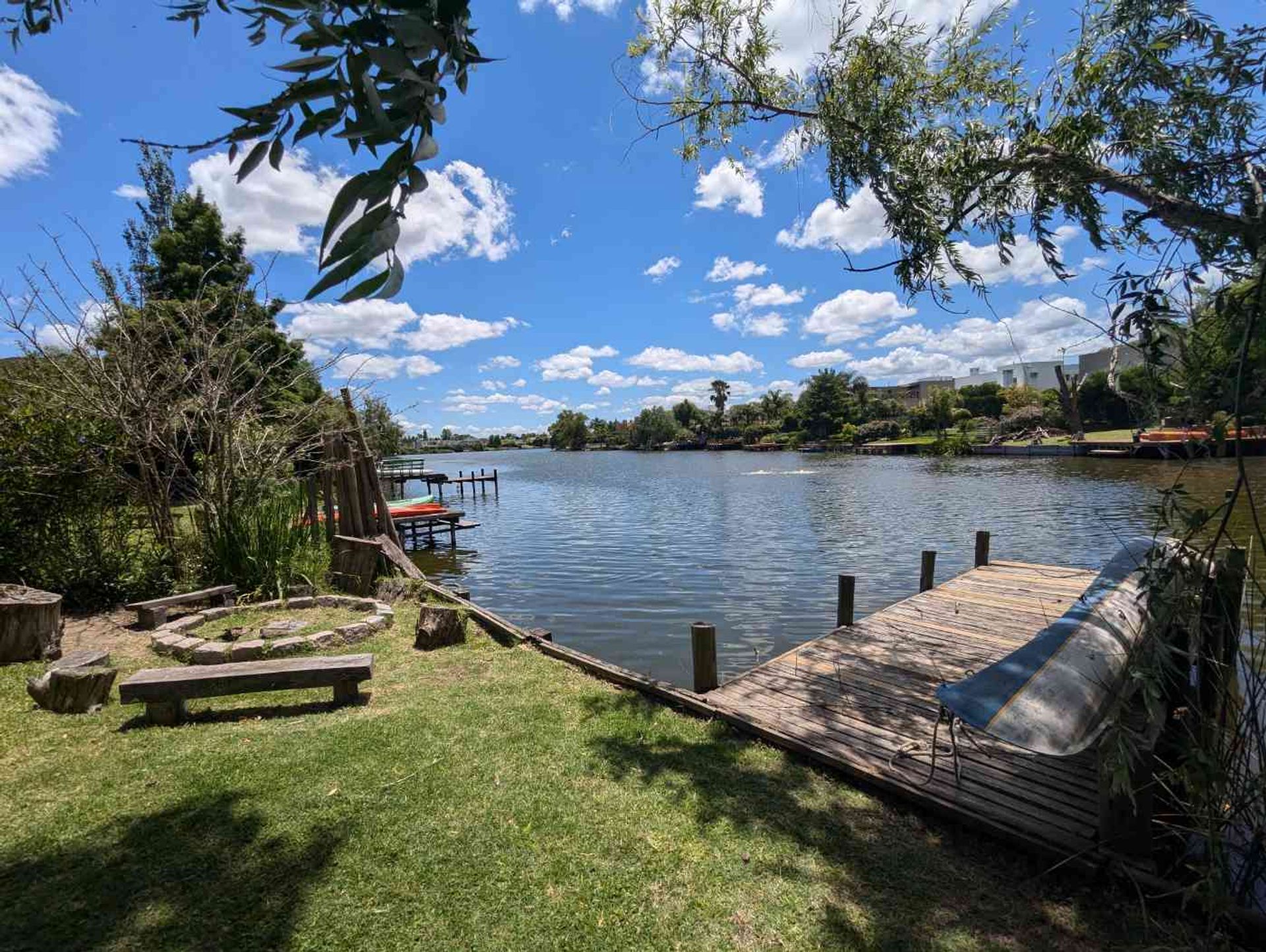 San Isidro Labrador - Casa 5 Ambientes a la Laguna