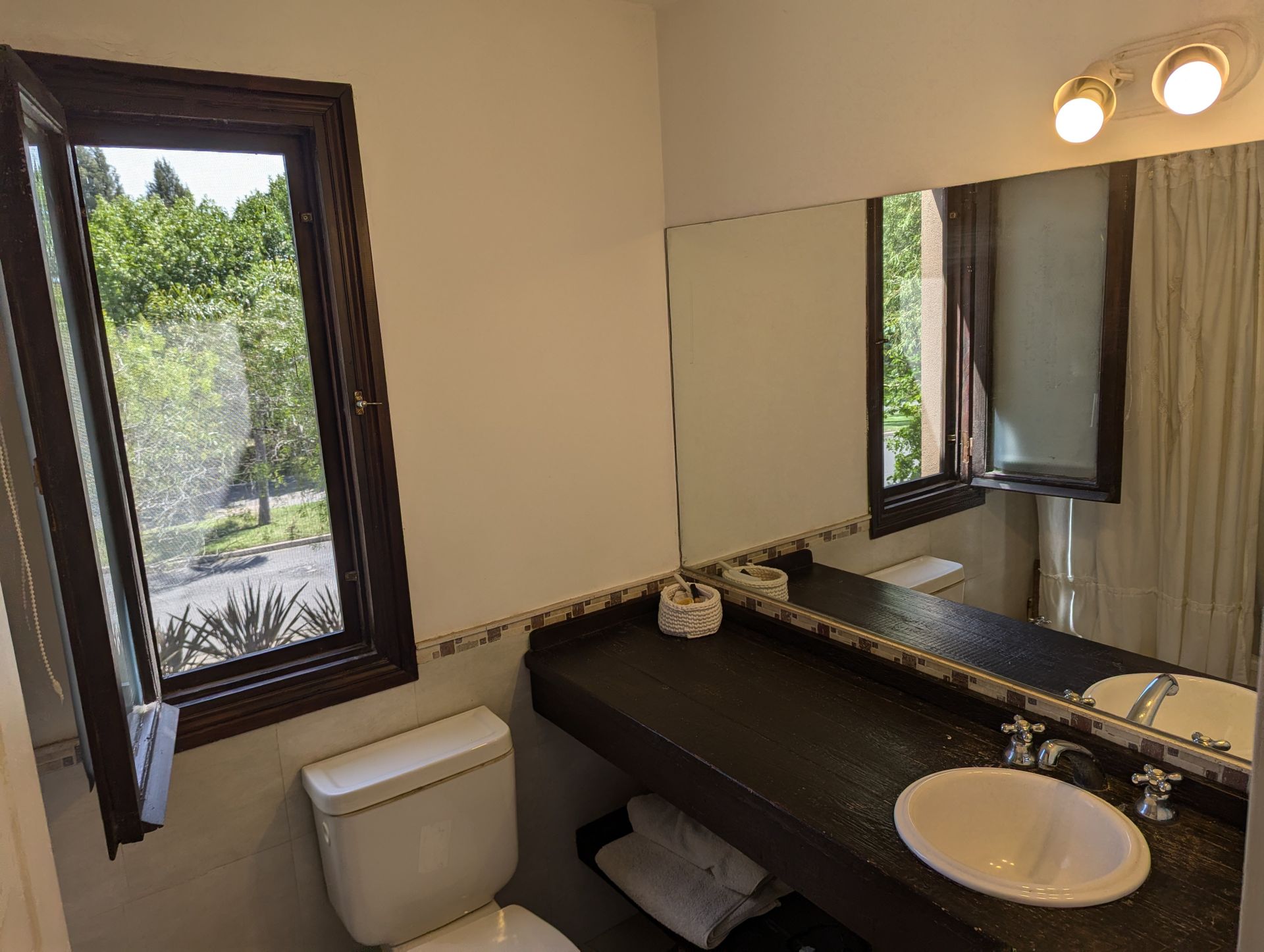 San Isidro Labrador - Casa 5 Ambientes a la Laguna
