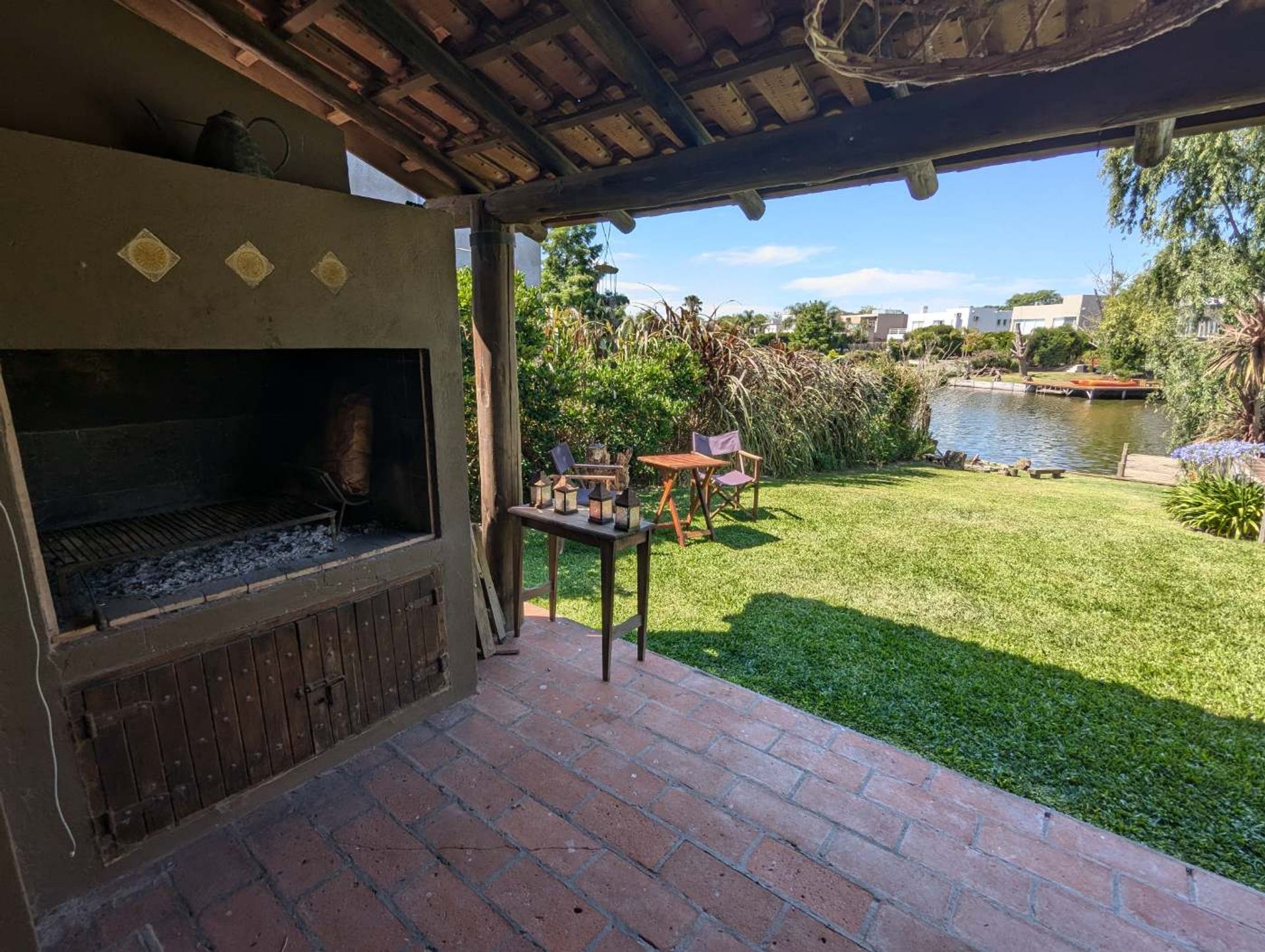 San Isidro Labrador - Casa 5 Ambientes a la Laguna