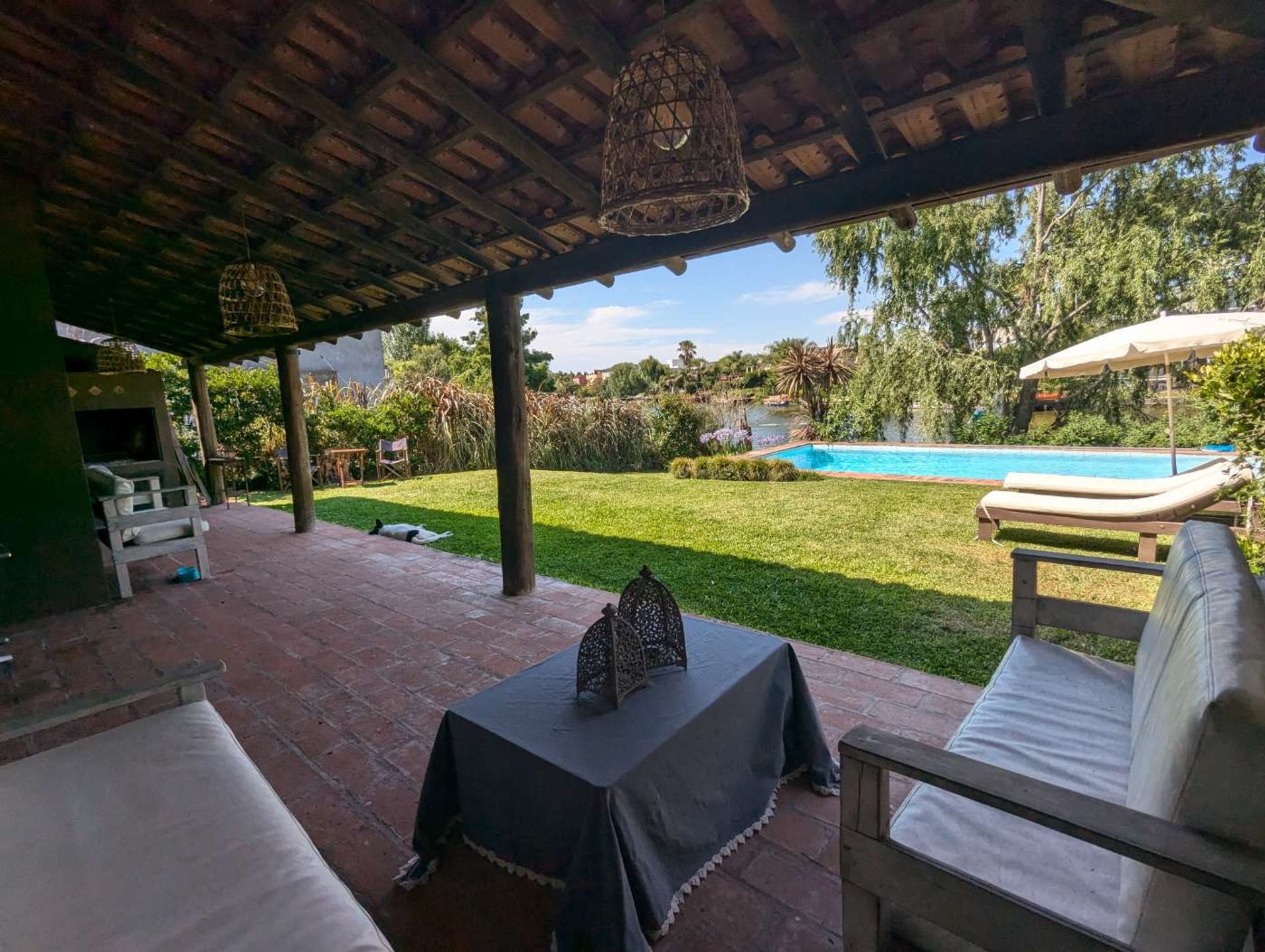 San Isidro Labrador - Casa 5 Ambientes a la Laguna