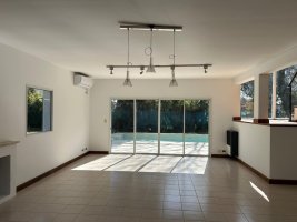 House for Sale, 2 Floors, Gated Neighborhood, Easy Access