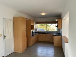 House for Sale, 2 Floors, Gated Neighborhood, Easy Access