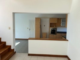 House for Sale, 2 Floors, Gated Neighborhood, Easy Access