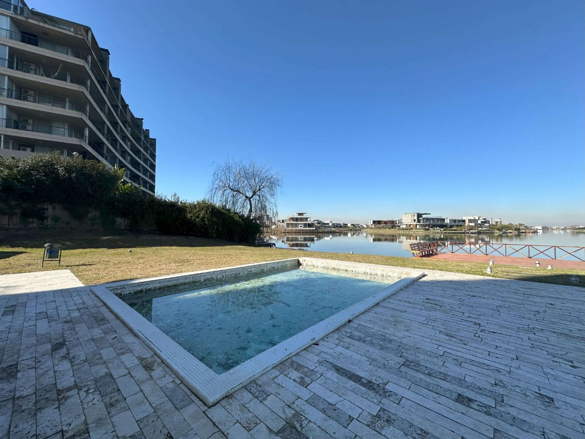 Venta Departamento 2 Amb Nordelta con Cochera