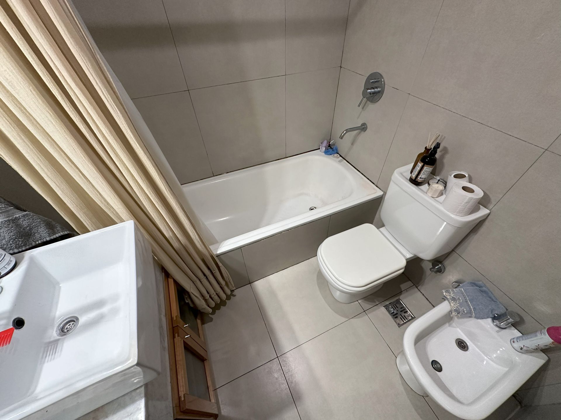 Venta Departamento 2 Amb Nordelta con Cochera