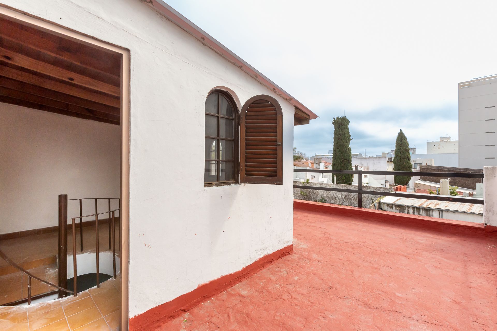 Venta Casa 4 ambientes. Florida. A refaccionar.