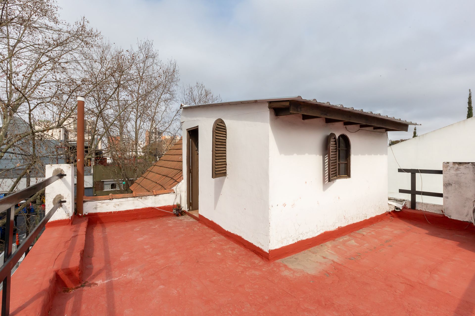 Venta Casa 4 ambientes. Florida. A refaccionar.