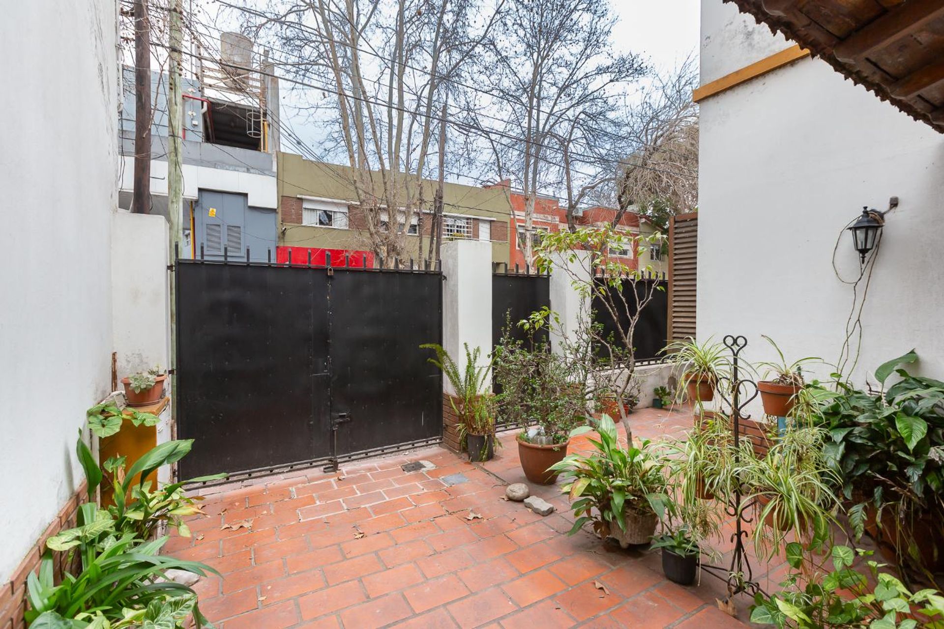 Venta Casa 4 ambientes. Florida. A refaccionar.