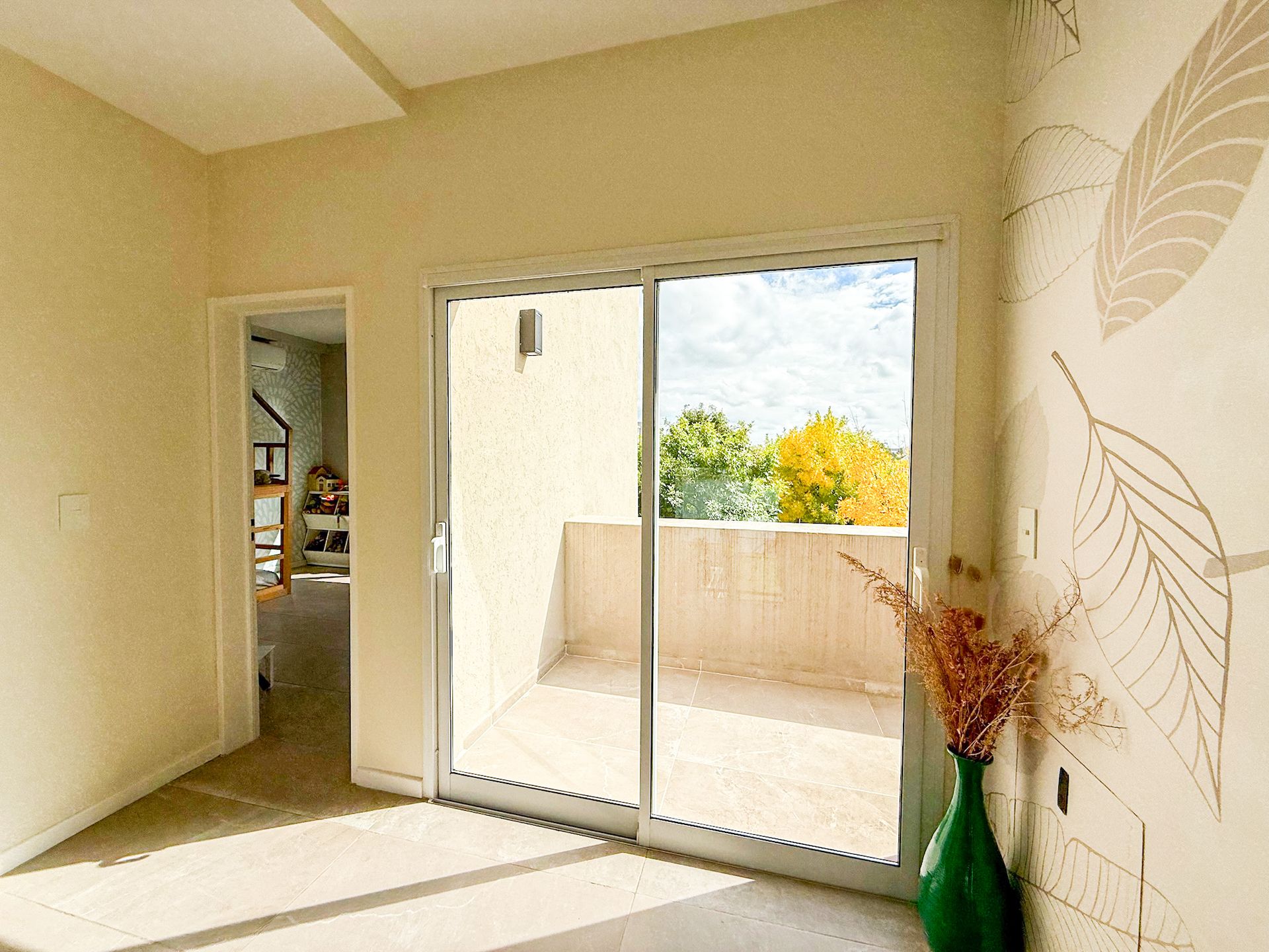 Casa En Venta A La Laguna En Villanueva San Benito