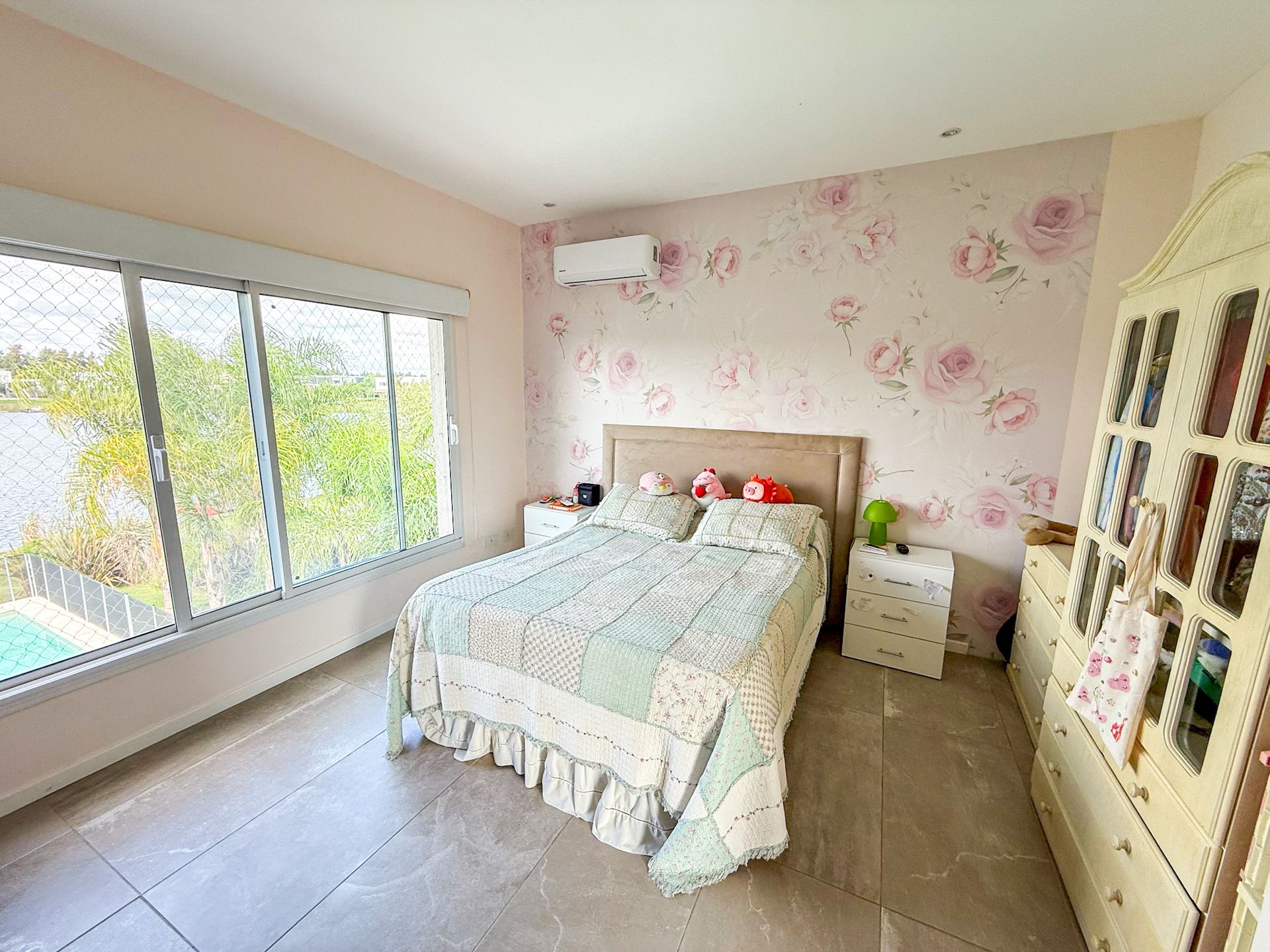 Casa En Venta A La Laguna En Villanueva San Benito