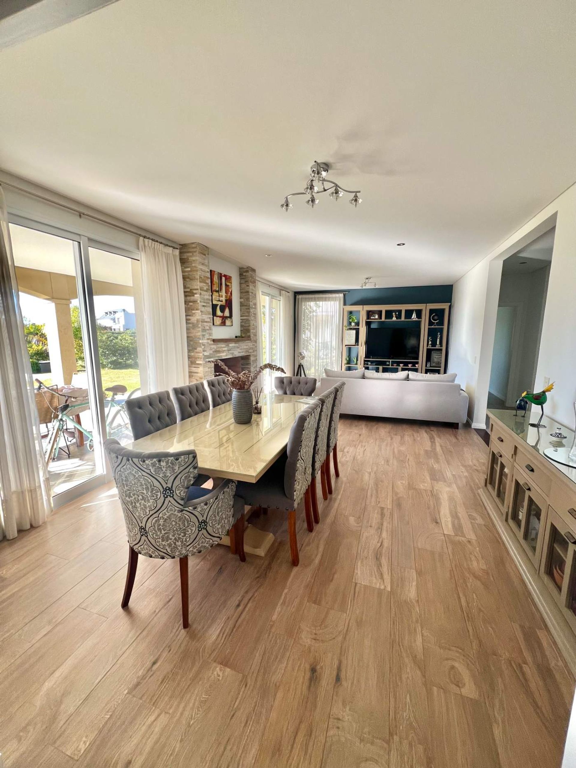 Casa A La Laguna En Venta En Villanueva San Benito