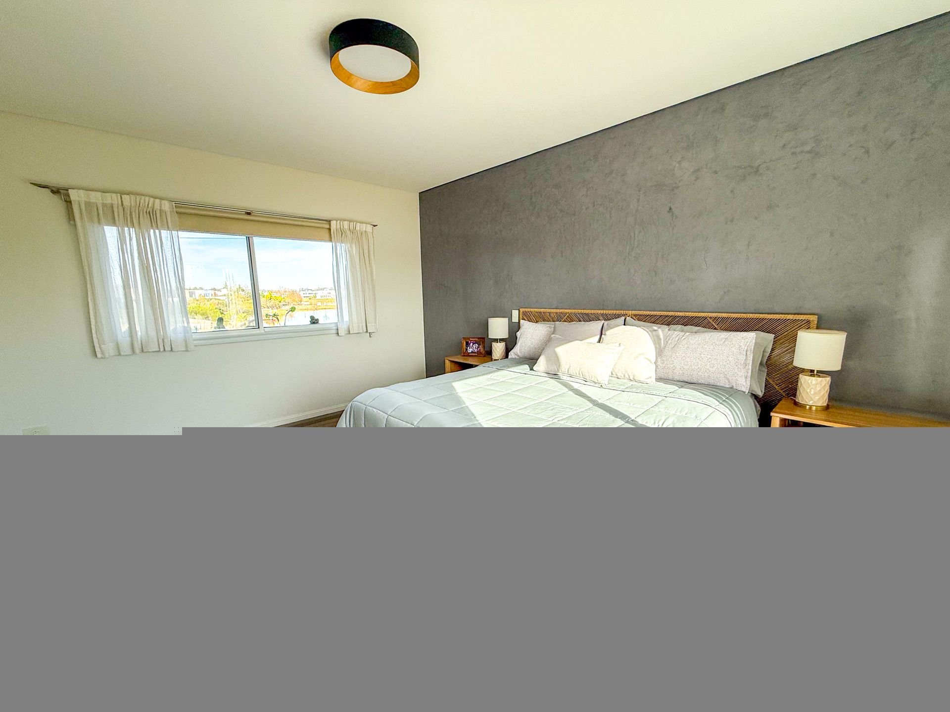 Casa A La Laguna En Venta En Villanueva San Benito