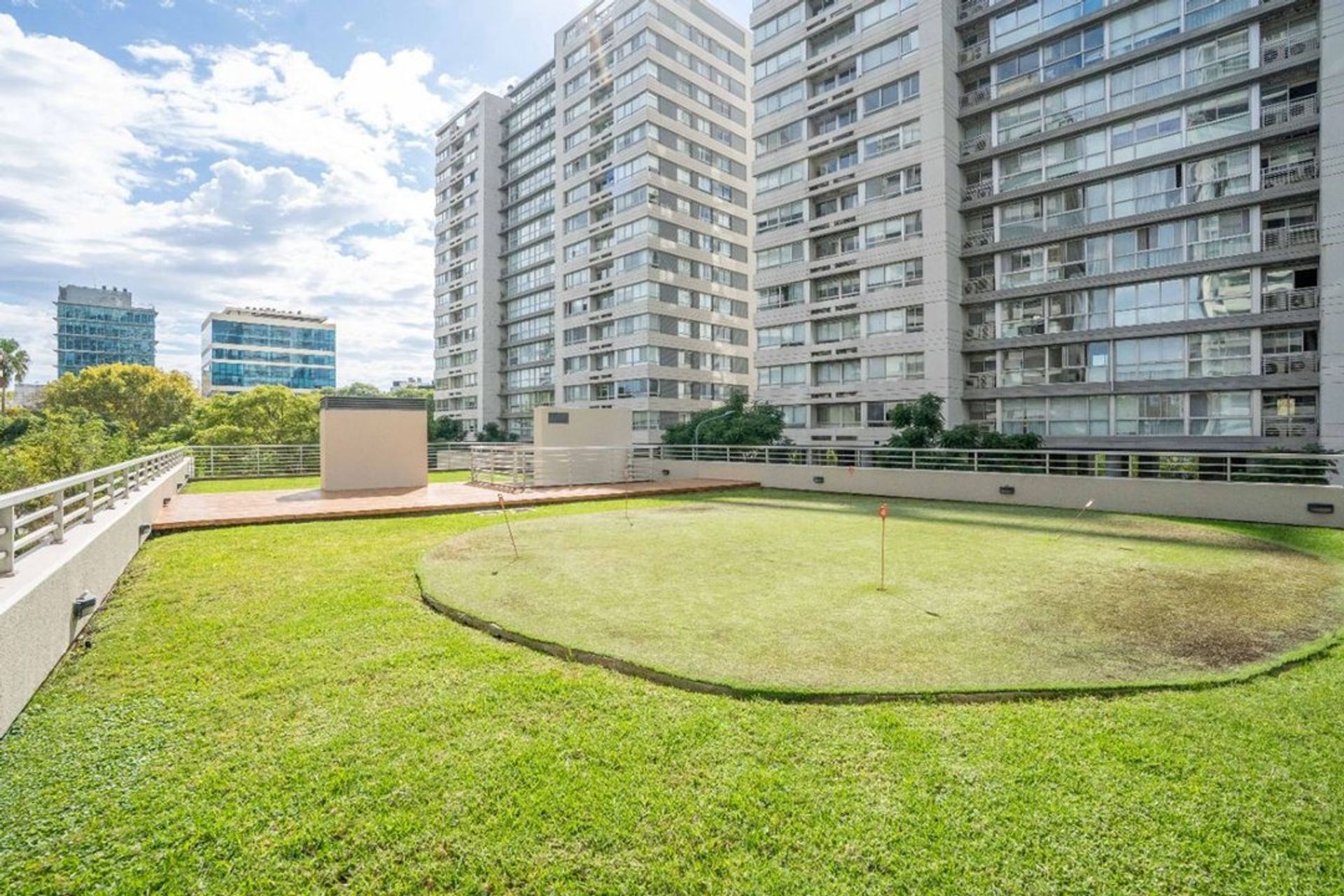 Alquiler 2 ambientes Torres Horizons con cochera!!
