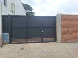 VENTA Casa 4 amb en Don Torcuato, terreno 400 M2