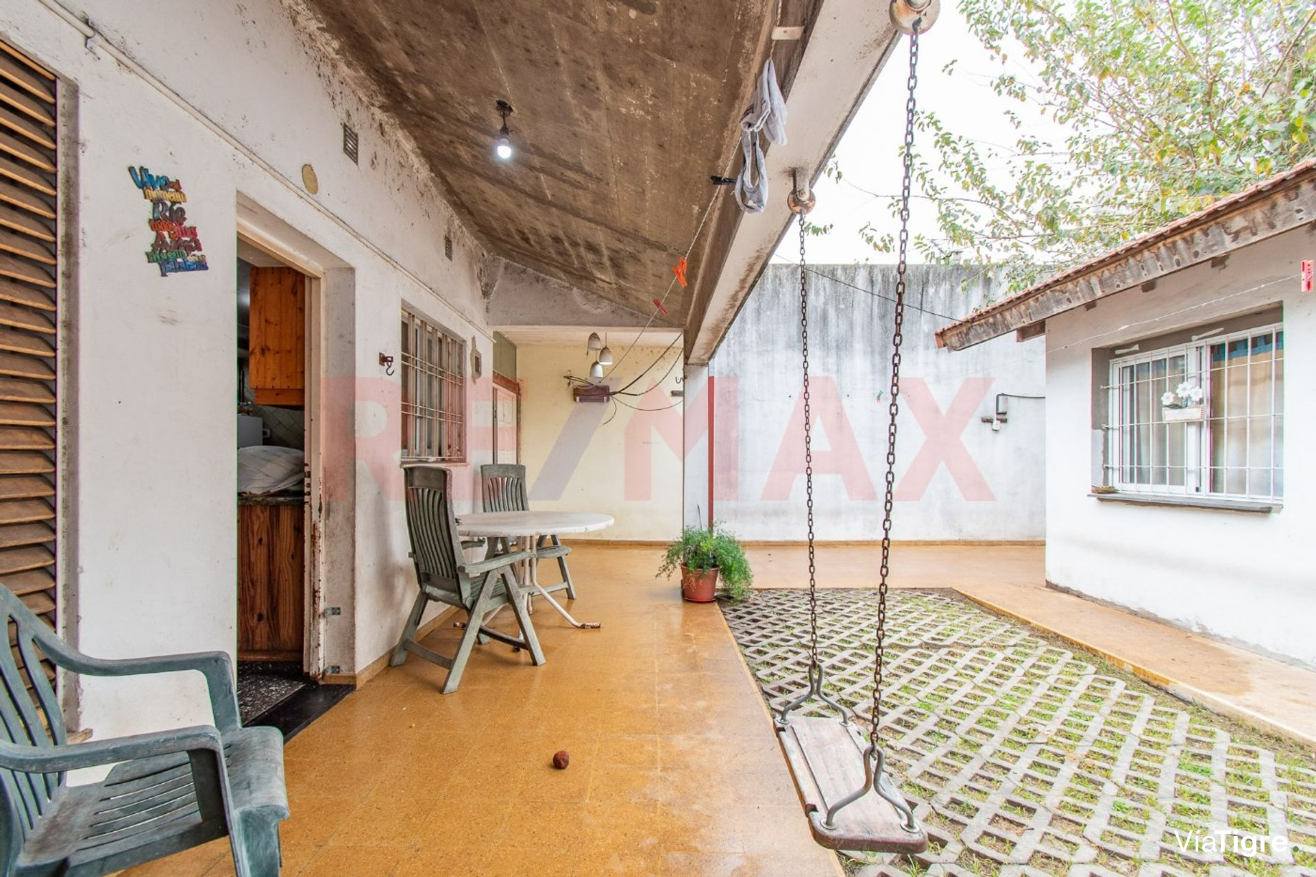 Venta Casa 3 amb y Depto con parque Florida Oeste