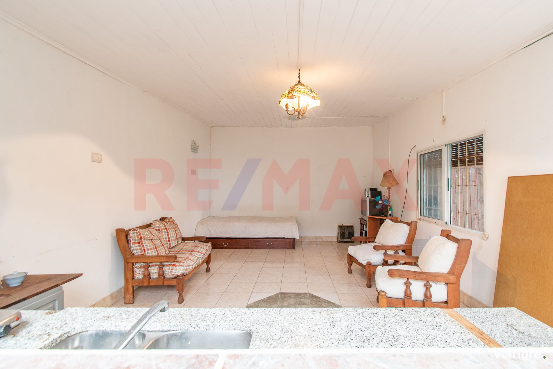 Venta Casa 3 amb y Depto con parque Florida Oeste